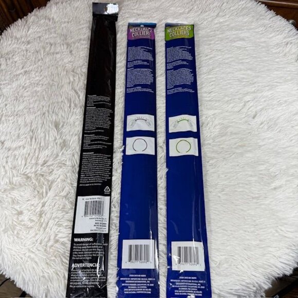 32 Pieces! Glow Necklaces Glow Light Sticks Glow Casings Party Set - Picture 16 of 16